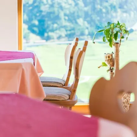 Hotel Cuntera Curaglia