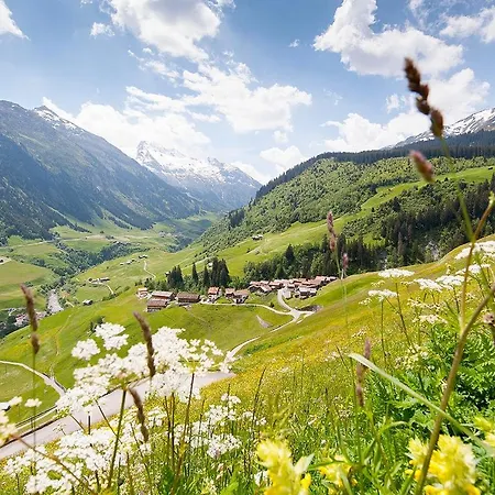 Cuntera Hotel Curaglia