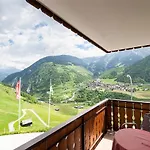 Cuntera 3*