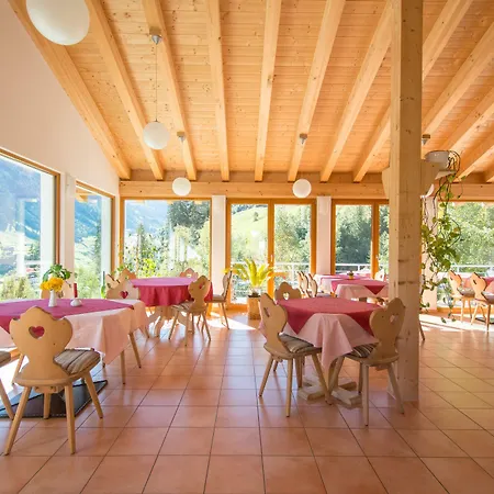 Hotel Cuntera Curaglia